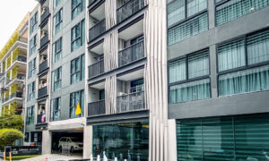 Upper25_Outside