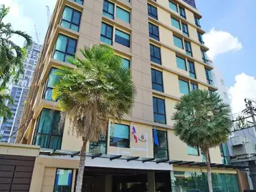upper 23